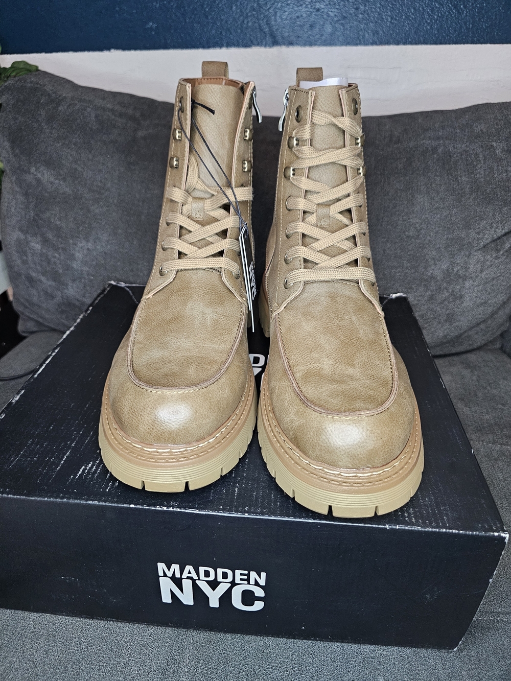 Madden NYC Men's Tan Lace-Up Chunky Sole Boots